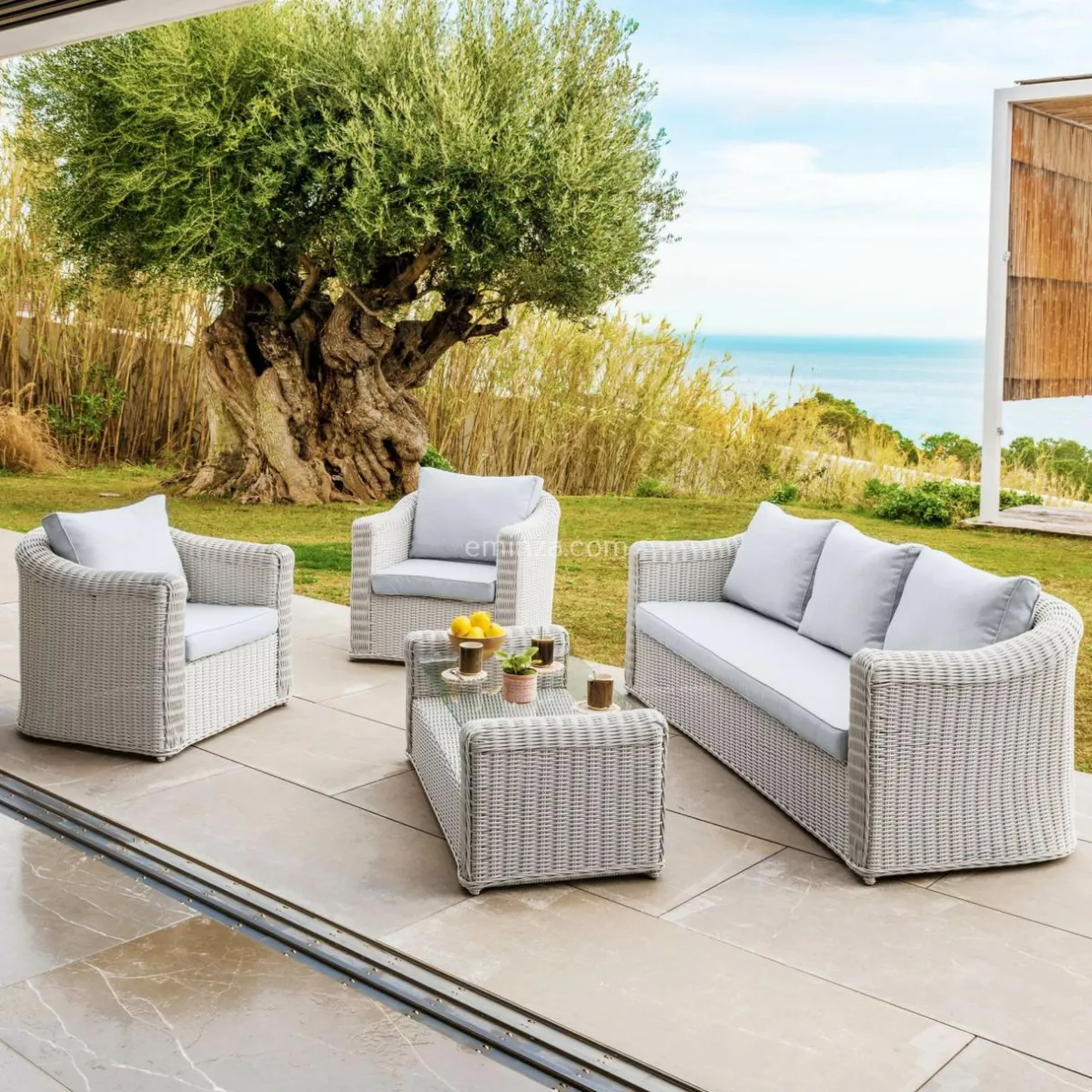 MOBELLIA Salon de jardin en résine tressée 5 places 4 pcs Calvi Blanc et gris clair Tressé Blanc - Gris clair Discount