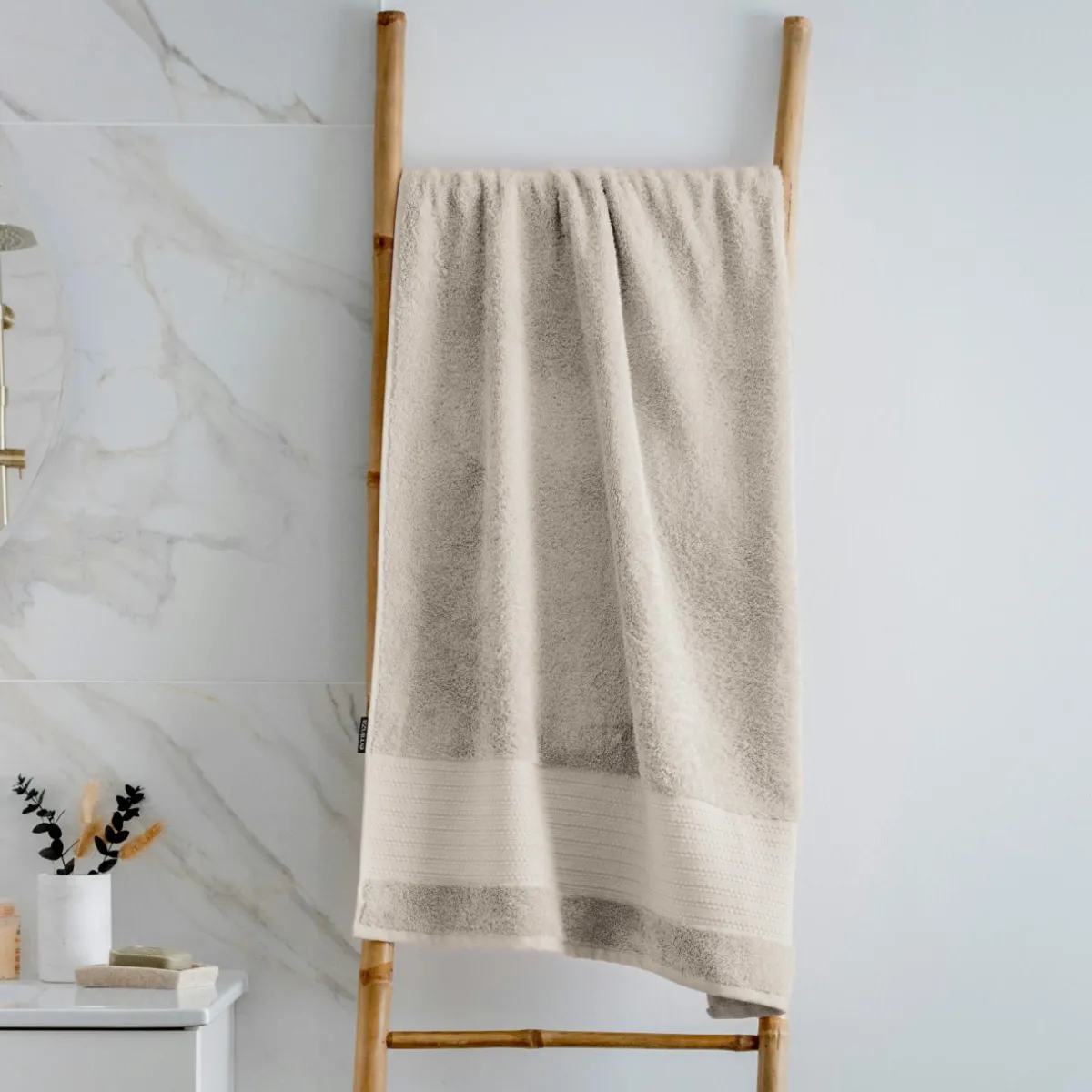 EMINZA Serviette de bain coton bio (70 x 130 cm) Méline pampa Beige Outlet