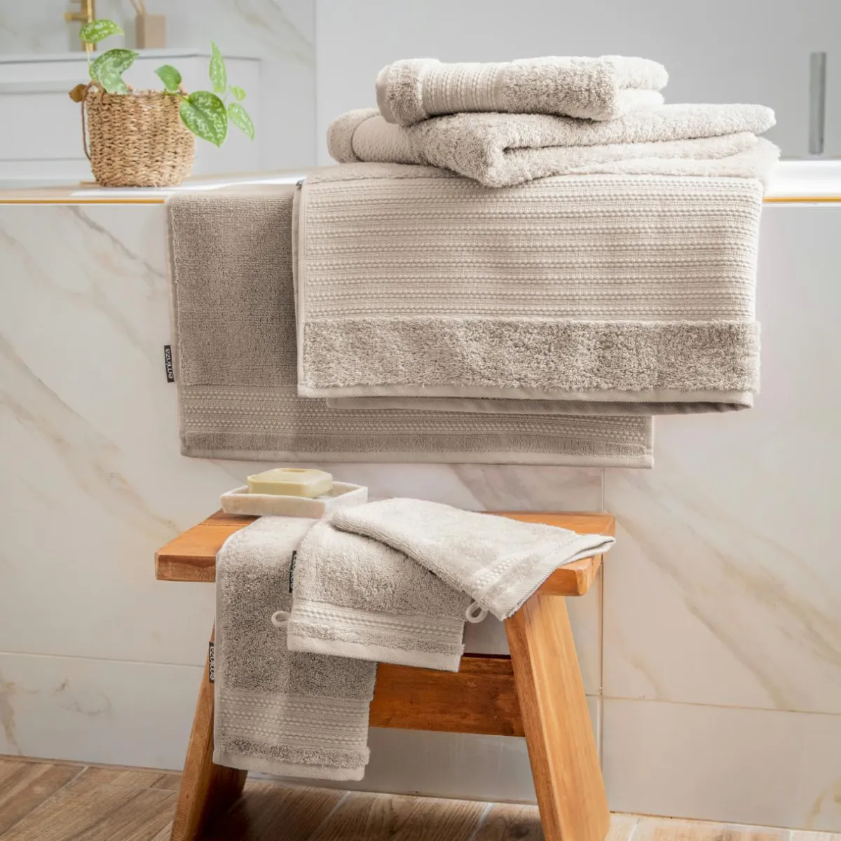 EMINZA Serviette de bain coton bio (90 x 150 cm) Méline pampa Beige Clearance