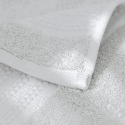 EMINZA Serviette de bain coton bio (30 x 50 cm) Méline chantilly Blanc Hot