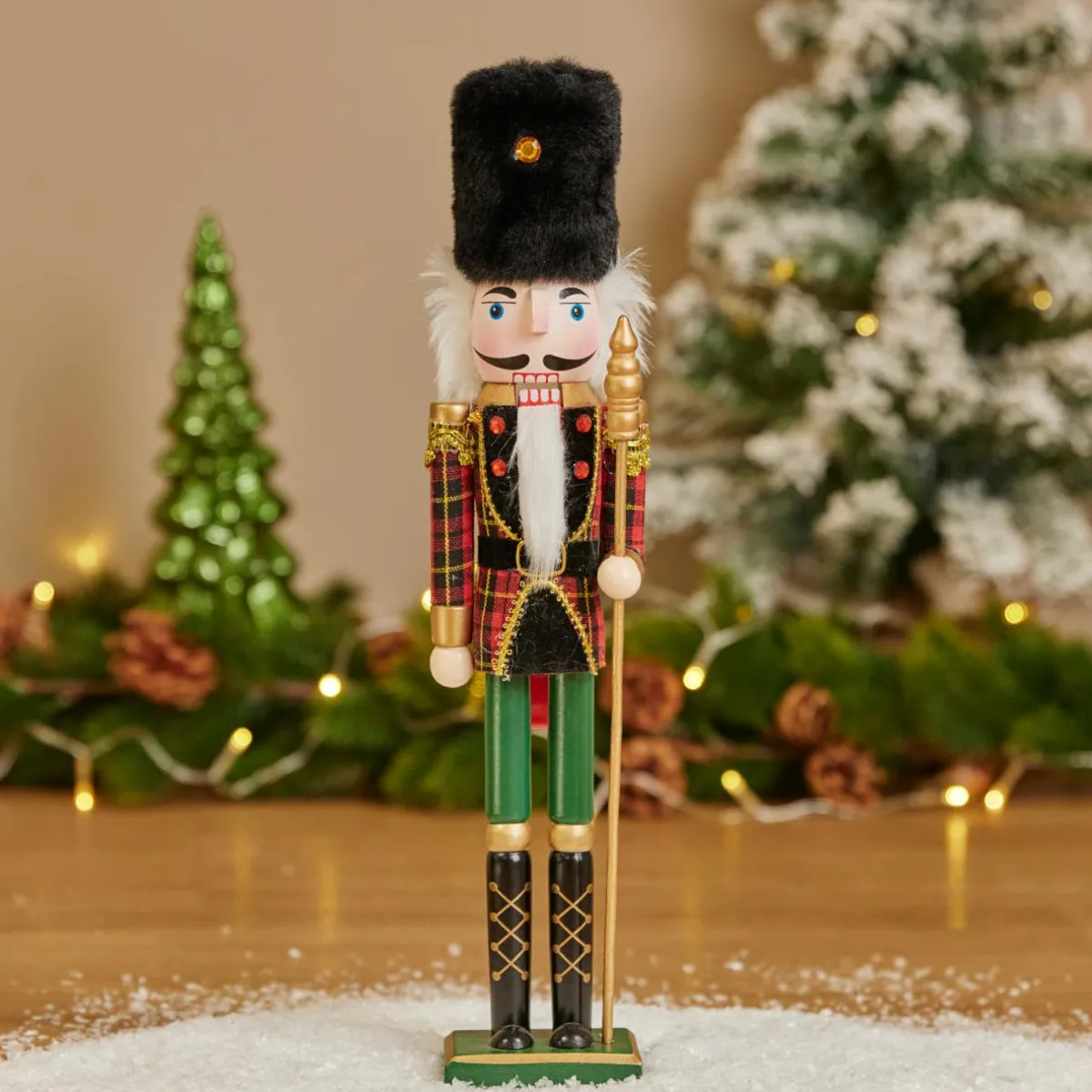 KAEMINGK Soldat Casse-noisette en bois (H38 cm) Ernest et Toque d'ours Noir Online