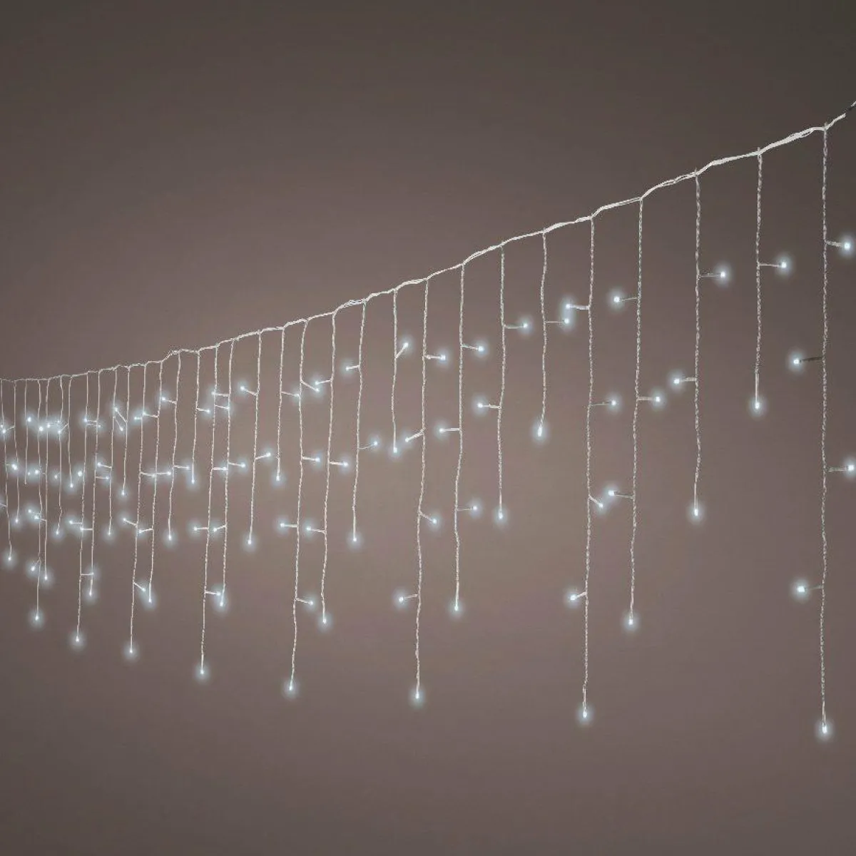 EMINZA Stalactite lumineuse 20 m 490 LED câble blanc Stars Blanc froid Blanc Froid - câble blanc