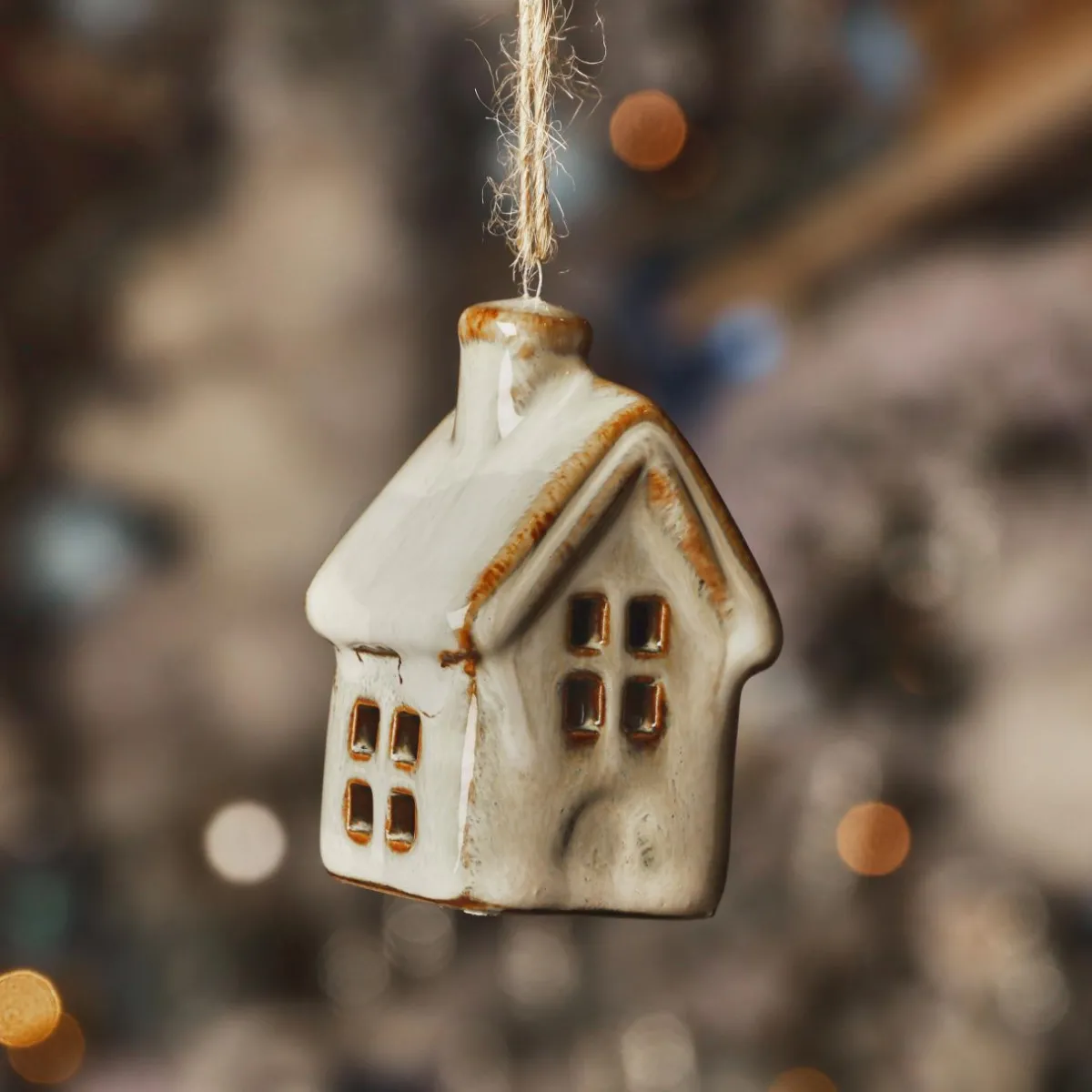 KAEMINGK Suspension de Noël en porcelaine (H7 cm) Maison douce Ivoire Hot