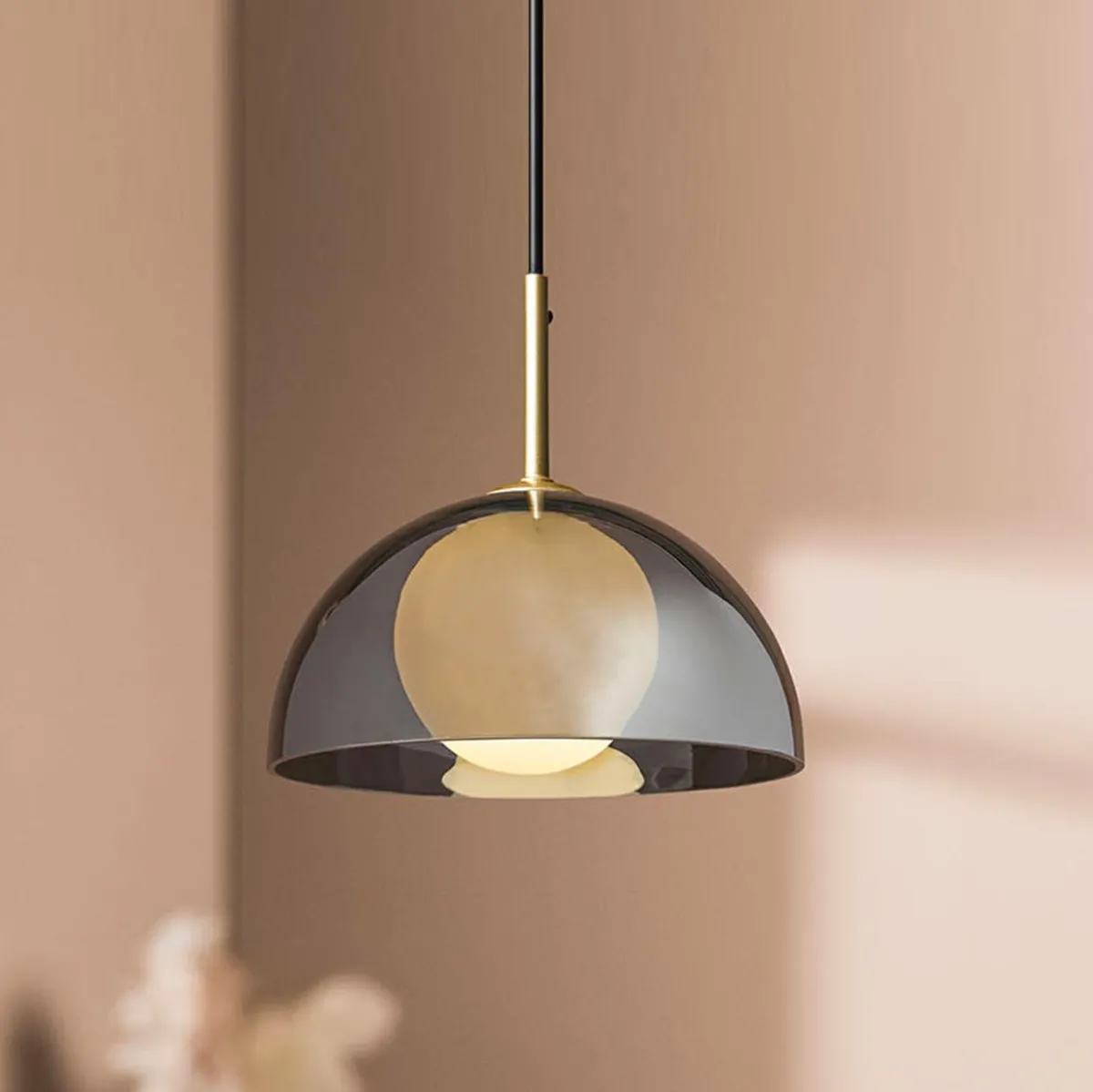 OSTARIA Suspension lumineuse en verre (D20 cm) Luméa Noir Sale