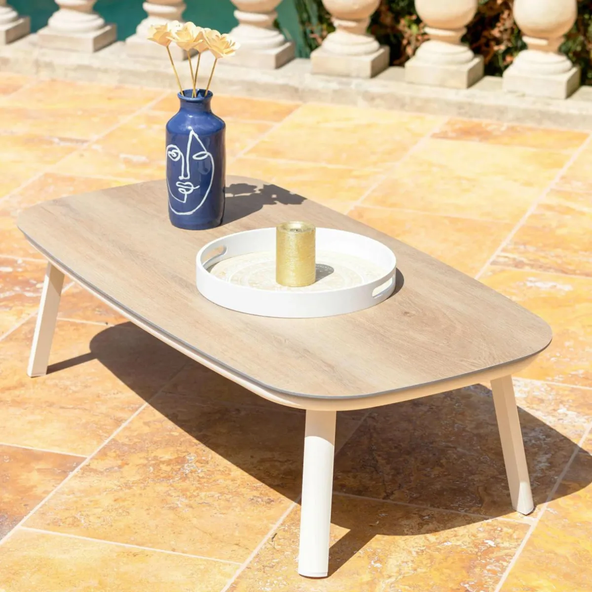 MOBELLIA Table basse de jardin rectangulaire aluminium Amalfi Blanc Clearance