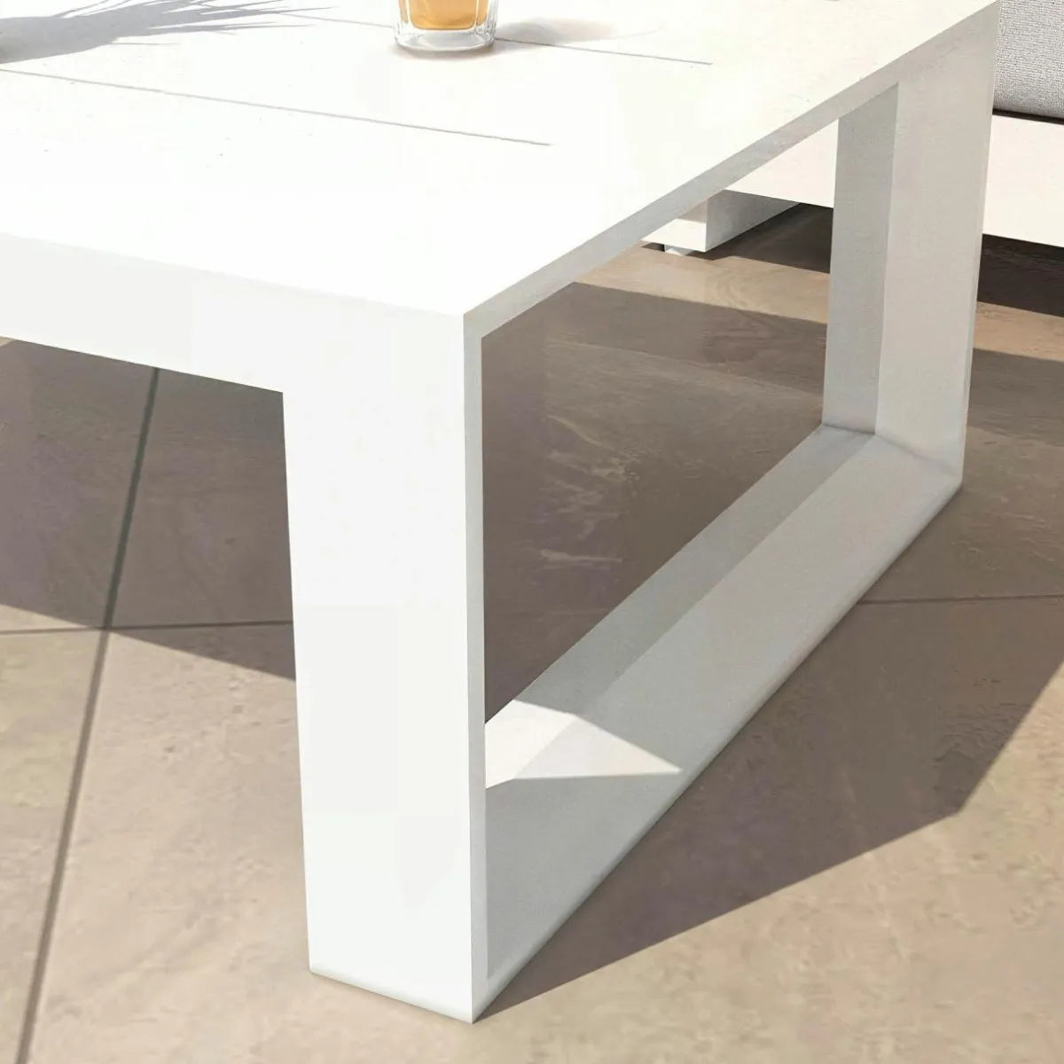 MOBELLIA Table basse de jardin rectangulaire en alumininum (94 x 72 cm) Elba Blanc Clearance