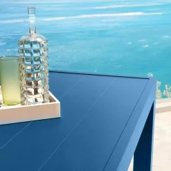 MOBELLIA Table de jardin carrée aluminium 8 places (136 x 136 cm) Murano Bleu pétrole Clearance