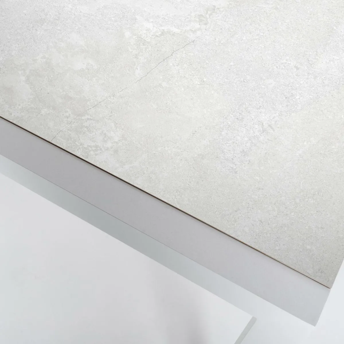 MOBELLIA Table de jardin en aluminium et céramique 8 places (180 x 90 cm) Modena Blanc New