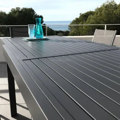 MOBELLIA Table de jardin extensible en aluminium 8 places (90/180 x 90 cm) Murano Gris Anthracite Hot