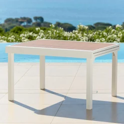 MOBELLIA Table de jardin extensible en aluminium 10 places effet bois (135/270 x 90 cm) Murano Blanc Hot