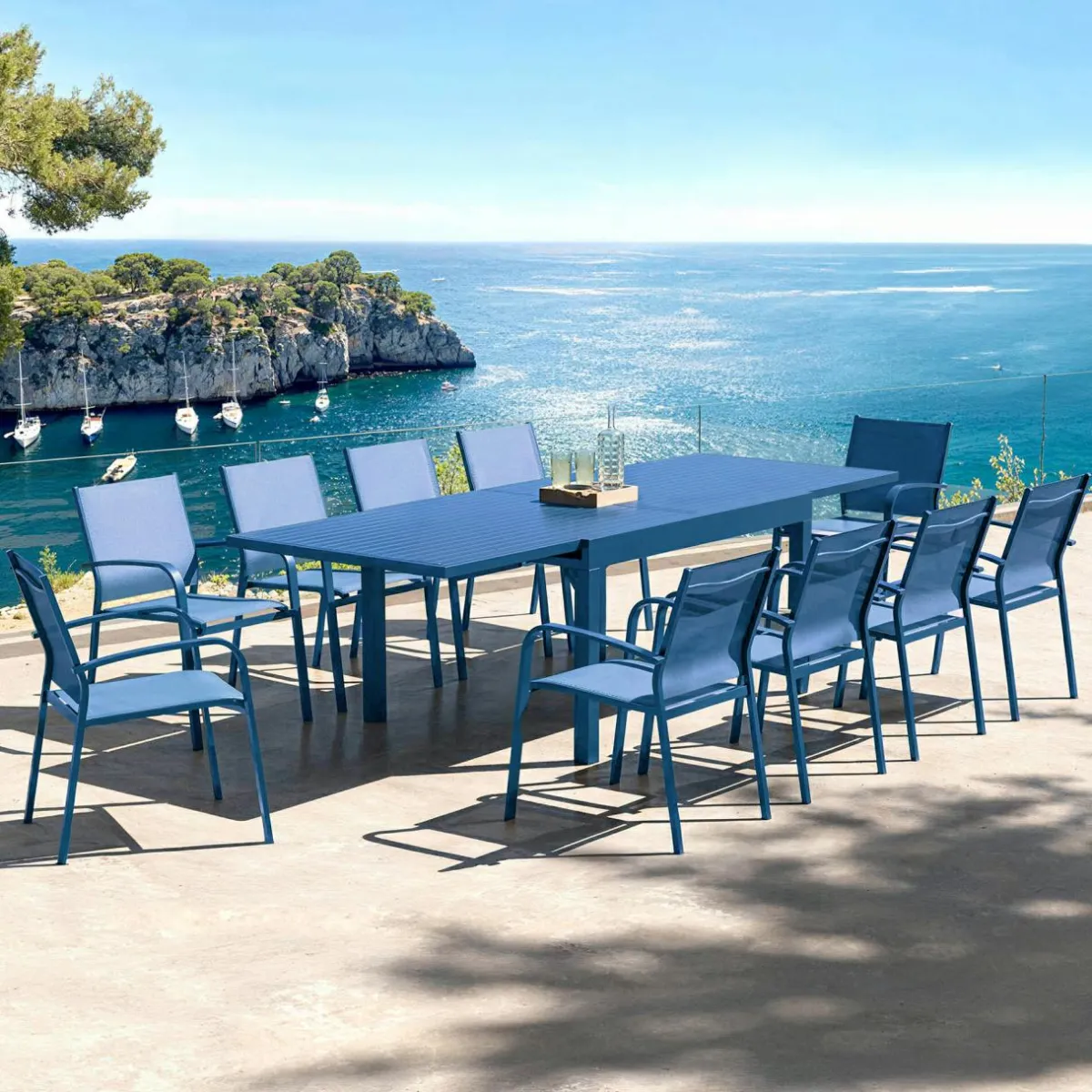 MOBELLIA Table de jardin extensible aluminium 10 places (135/270 x 90 cm) Murano Bleu pétrole Sale