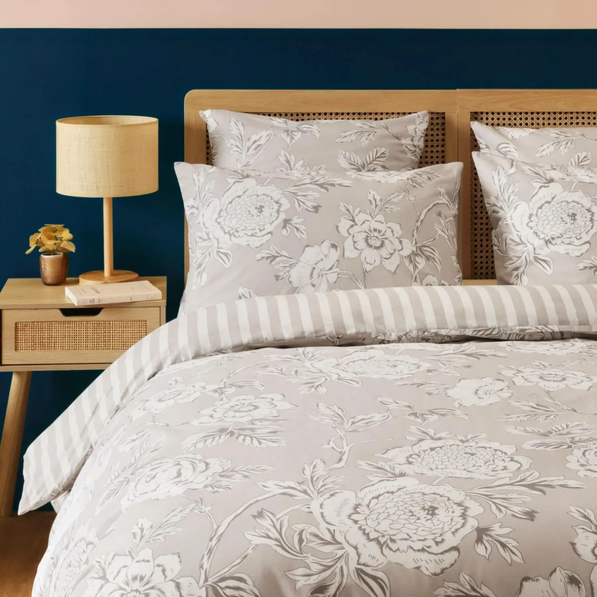 EMINZA Taie d'oreiller carrée coton (63 x 63 cm) Lara Beige Hot
