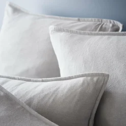 EMINZA Taie d'oreiller carrée flanelle de coton (63 x 63 cm) Théa Gris clair Discount