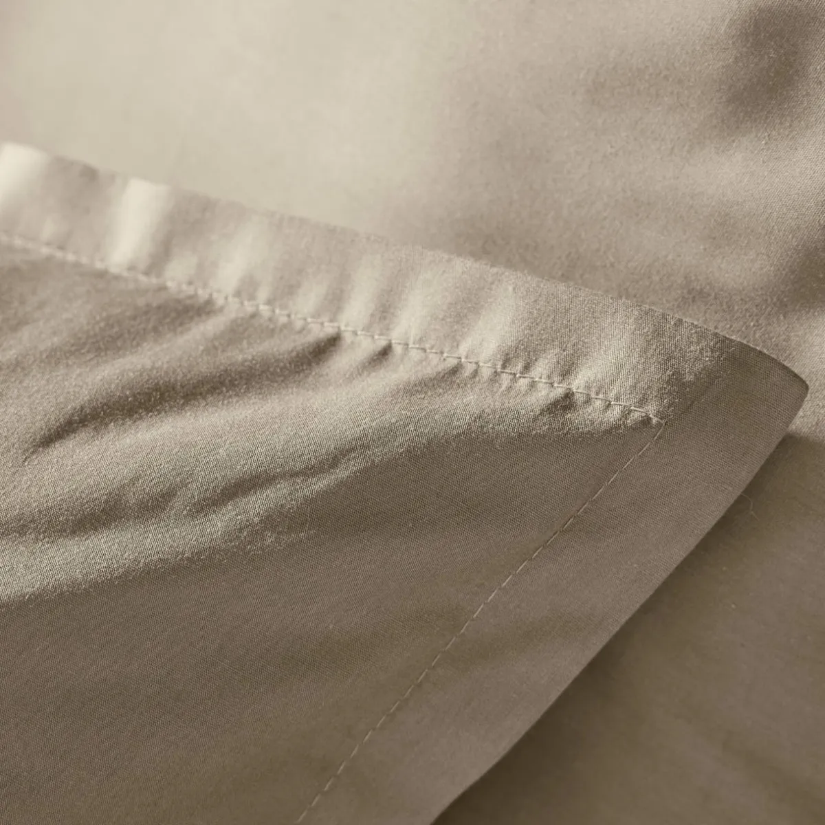 EMINZA Taie d'oreiller carrée percale de coton (80 x 80 cm) Cali Taupe Hot