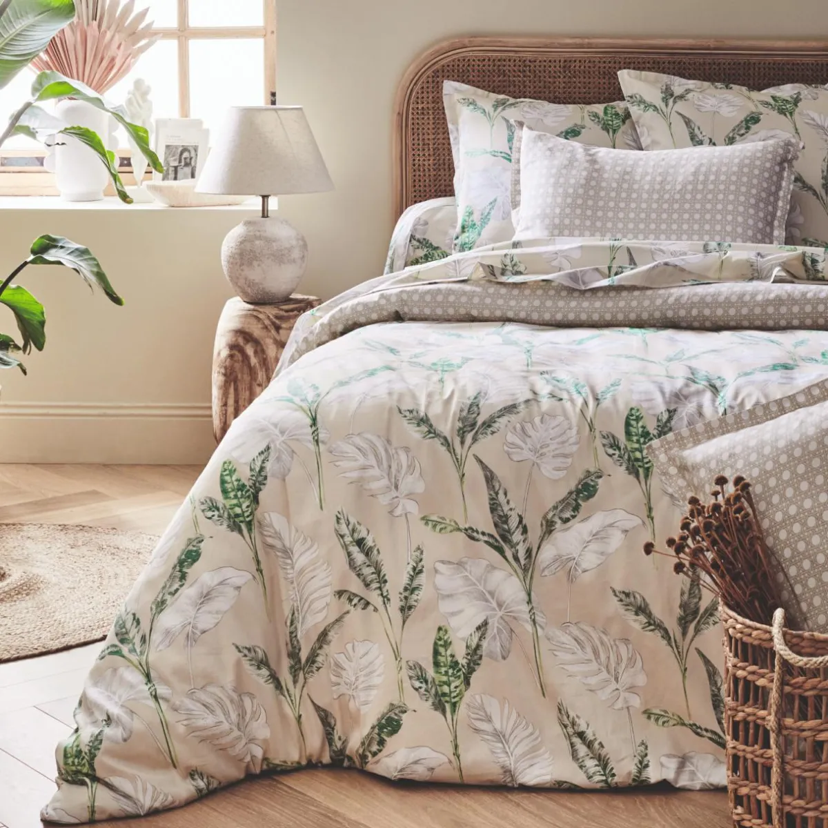 TRADILINGE Taie d'oreiller carrée satin de coton (65 x 65 cm) Voyage e Vert Hot