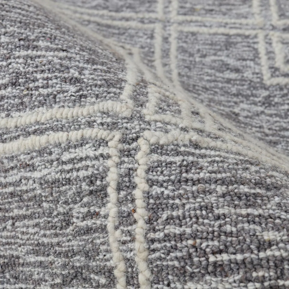 EMINZA Tapis de salon rectangulaire laine tuftée (140 x 200 cm) Yutoo Gris Sale