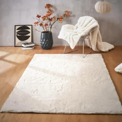 EMINZA Tapis rectangulaire fausse fourrure (140 x 200 cm) Finn Blanc