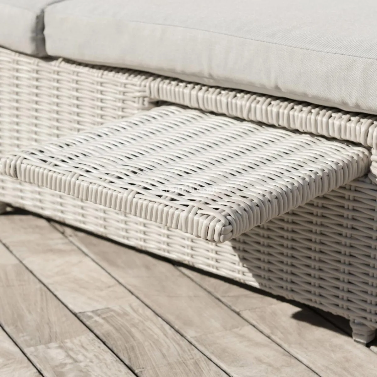 MOBELLIA Transat double en résine tressée - Canapé de jardin Calvi et gris clair Blanc Outlet