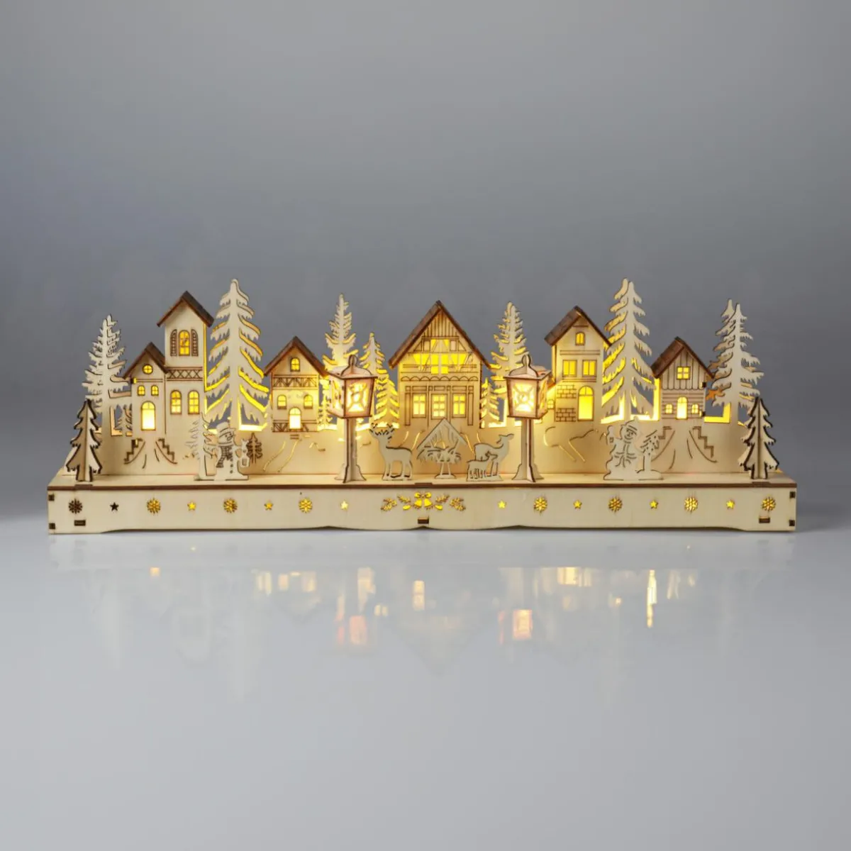 KOOPMAN Village de Noël en bois lumineux à piles (45 x H15 cm) Square enchanté Naturel Discount