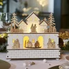 KAEMINGK Village de Noël en bois lumineux et musical à piles (21 x H24 cm) Villageois en fête Outlet