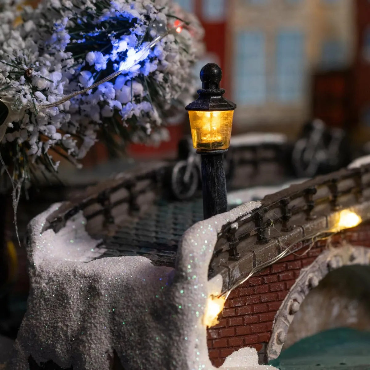 KAEMINGK Village de Noël lumineux et musical Amsterdam Online