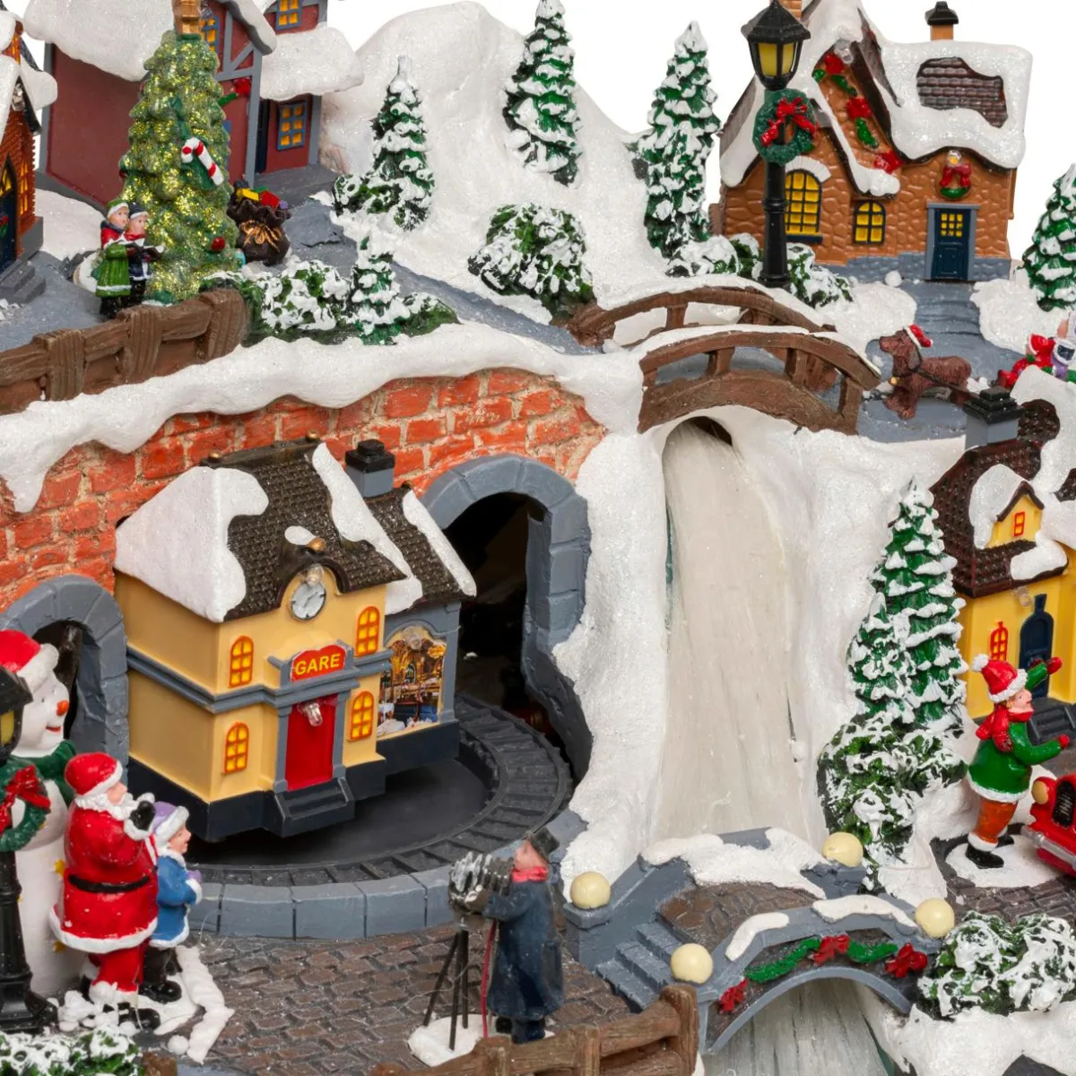 JJA Village de Noël musical et animé (H32 cm) Village en fête Multicolore Best