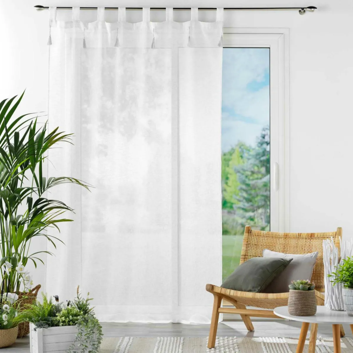 DOUCEUR D'INTERIEUR Voilage à passants (140 x 240 cm) Dalila Blanc Clearance