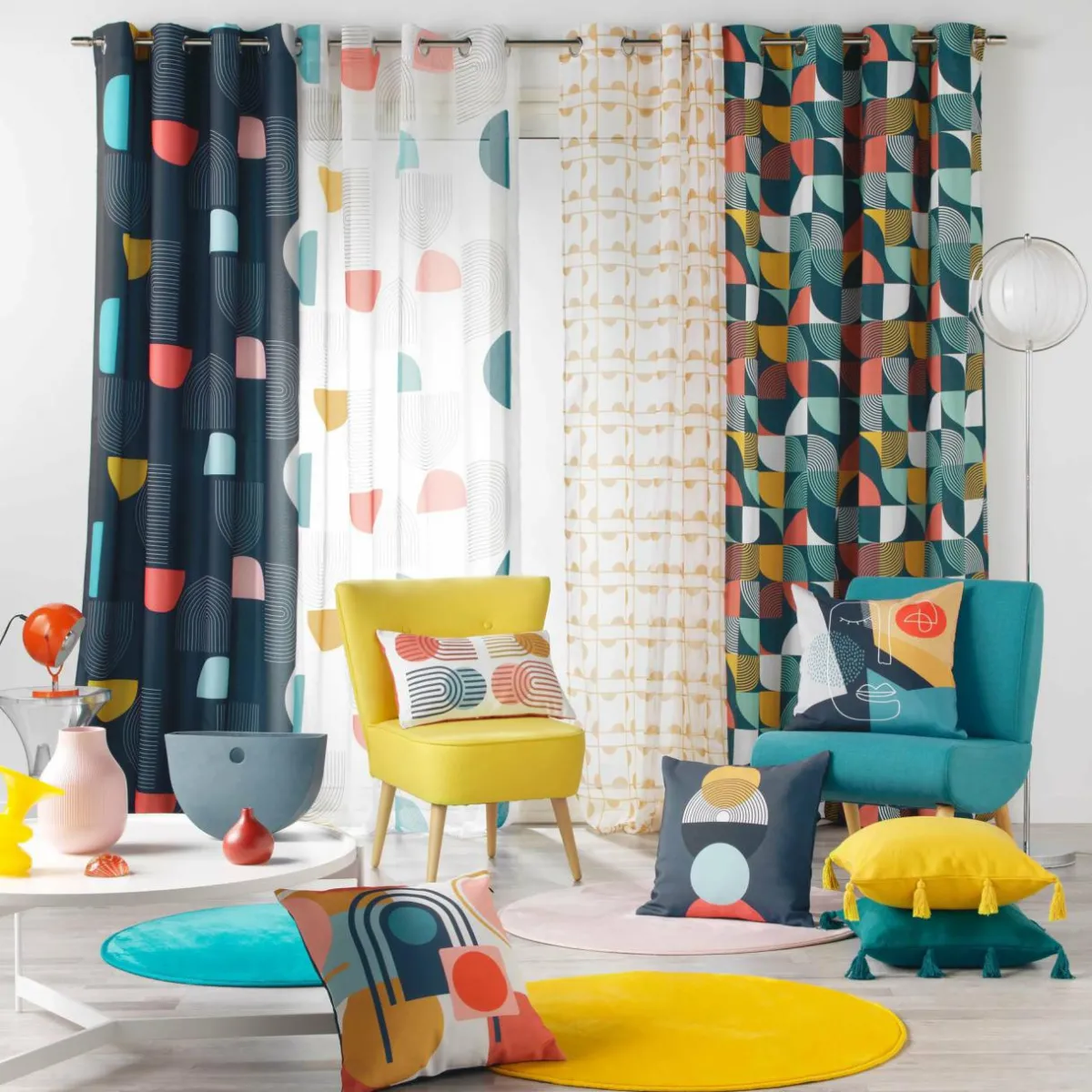 DOUCEUR D'INTERIEUR Voilage œillets (140 x 240 cm) Popart Multicolore Best