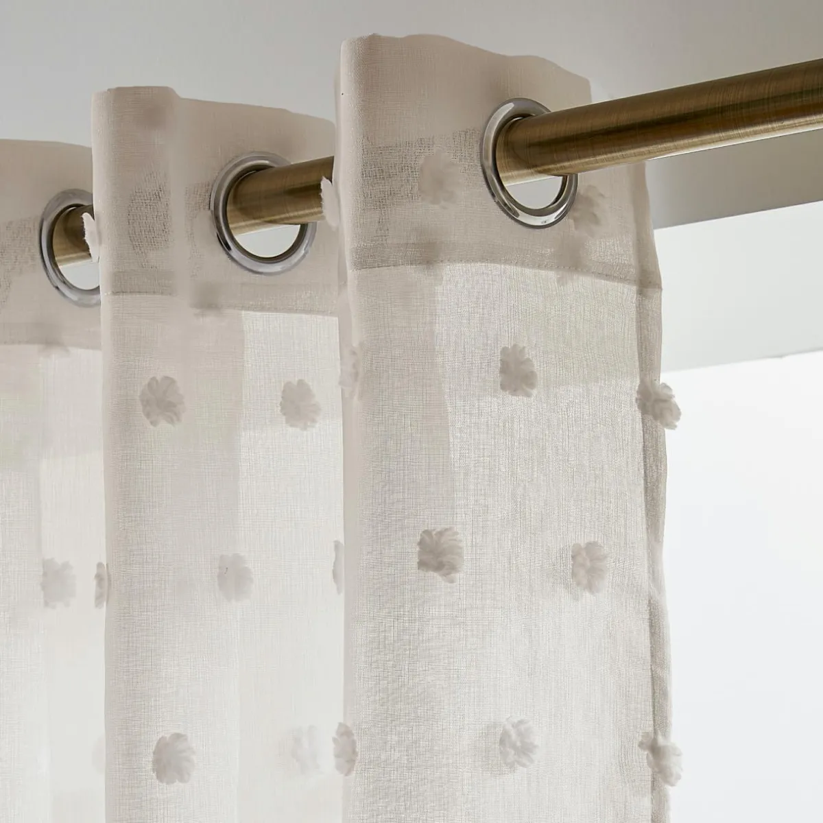 EMINZA Voilage oeillets pompons (180 x 240 cm) Emie Beige
