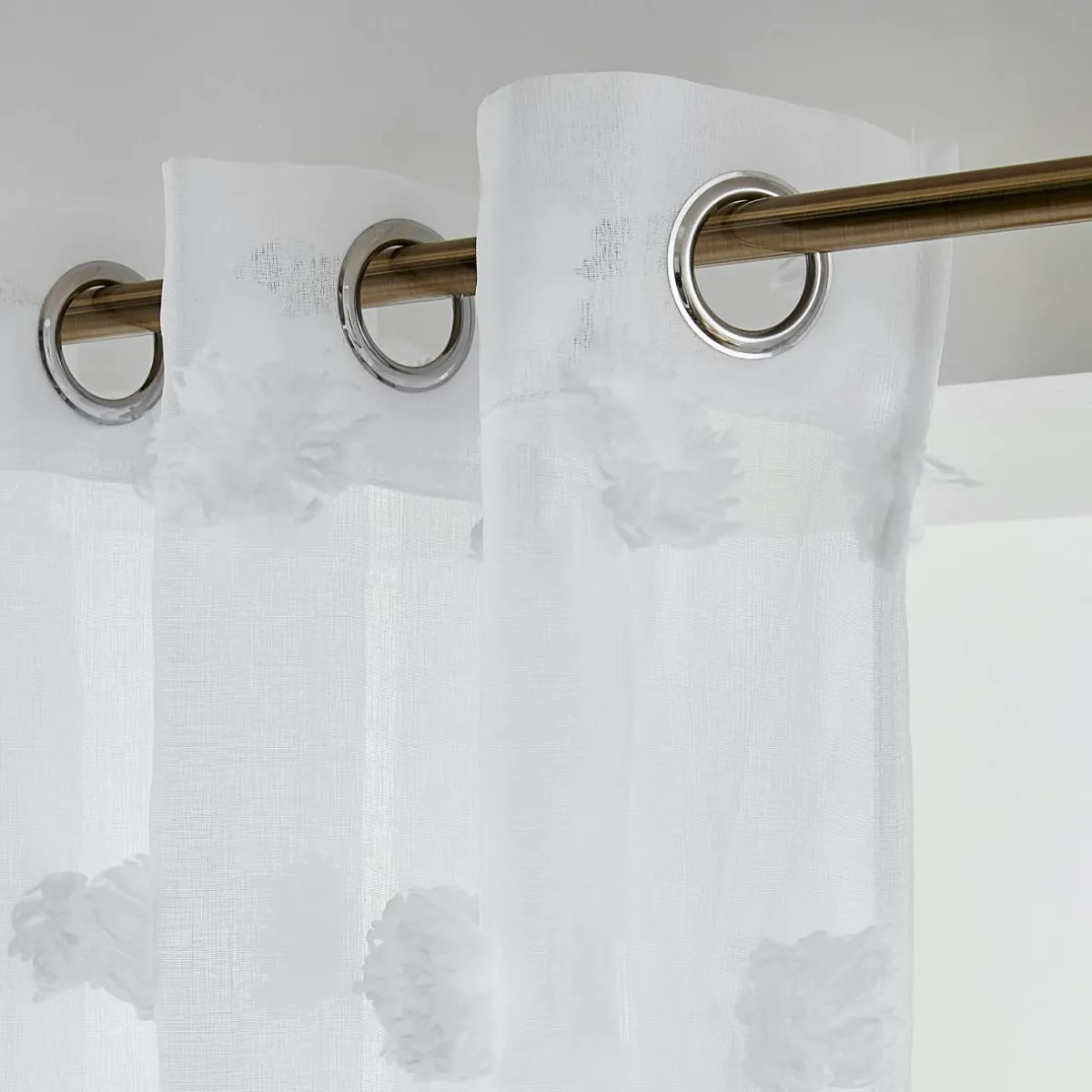 EMINZA Voilage oeillets pompons (140 x 280 cm) Suzie Blanc Sale